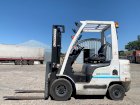 Вилковий автонавантажувач Nissan на 2 тонни, компакт