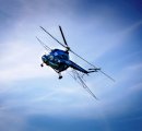 Вертолет для защиты посевов риса