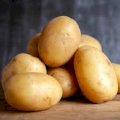 Продам картоплю Рівєра